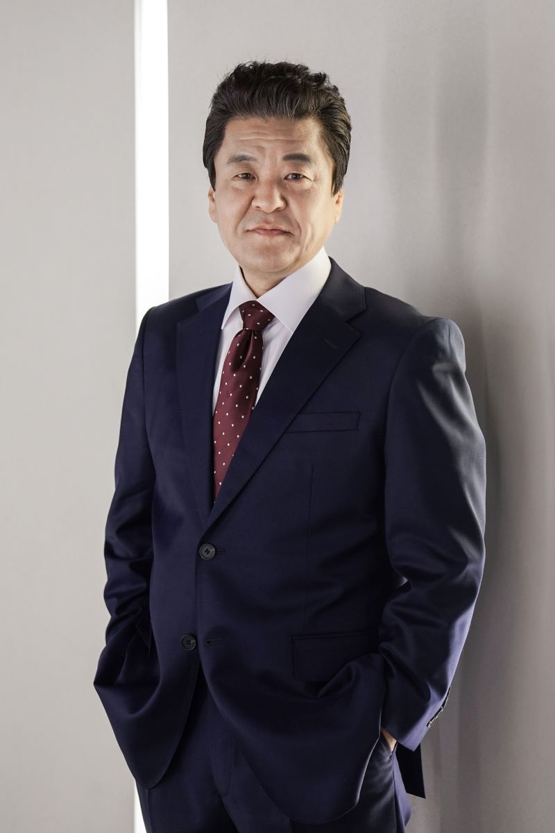 성지루, 권력자로 JTBC 토일드라마 ‘굿보이’ ... 오정세와 특별한 관계성 ‘눈길’
